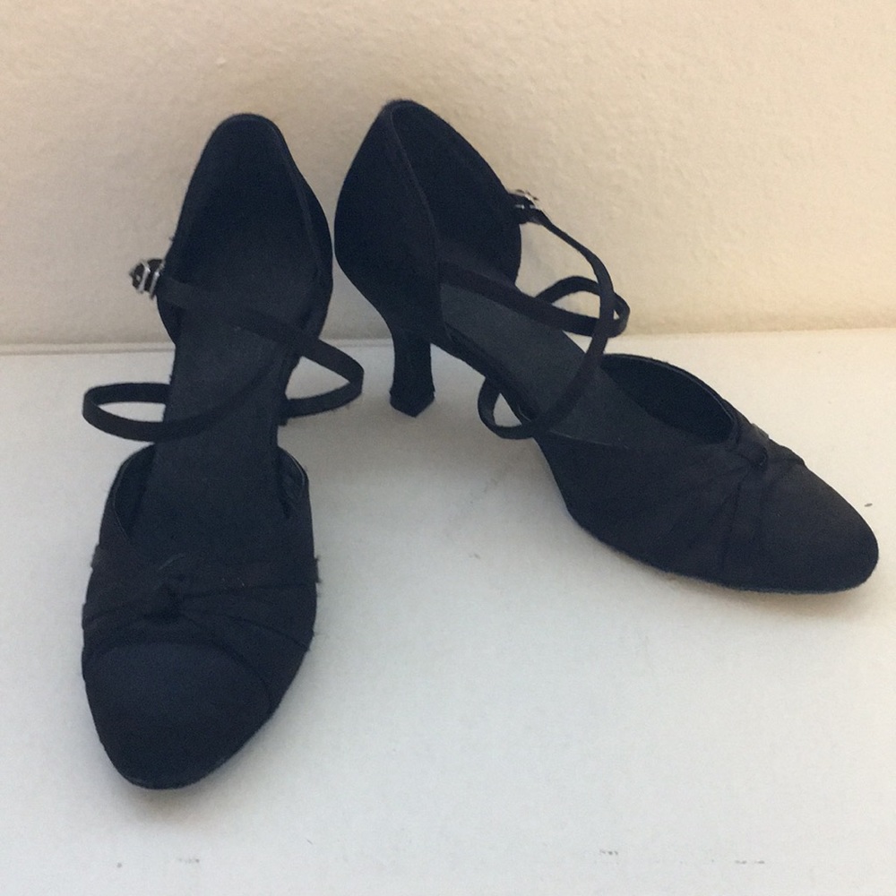 Dance shoes
